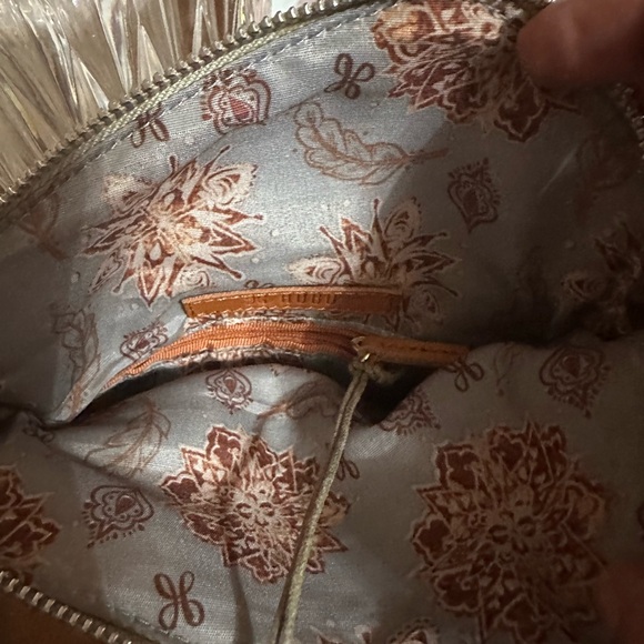 🌺 HOBO Crossbody bag, Wristlet Wallet 💕 - Picture 4 of 9